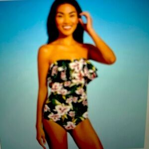 NWT! Kona Sol One Piece